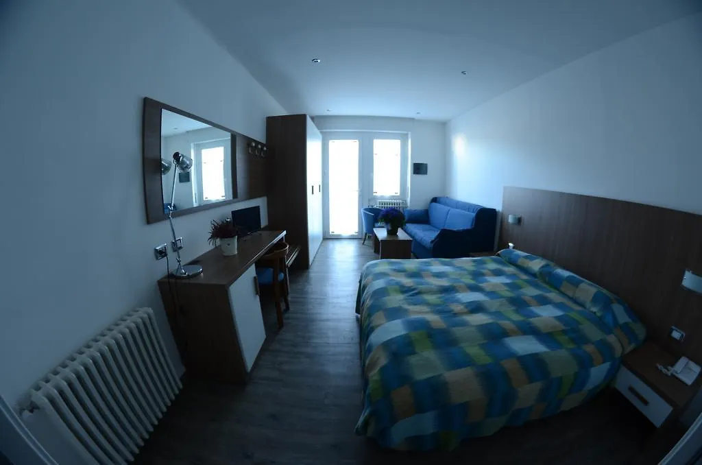 Hotel National Zelbio