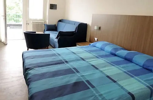 Hotel National Zelbio 2*,