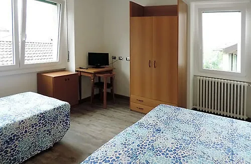 **  Hotel National Zelbio Italy